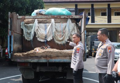 Polres Blitar Kota Amankan Tersangka Penyalahgunaan BBM Bersubsidi