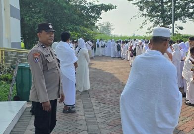 Polsek Bugul Kidul Berikan Pelayanan Prima Pengamanan Praktik Manasik Haji untuk Pendalaman Materi Pendidikan Agama Islam Tingkat SD tentang Ibadah Haji dan Kurban