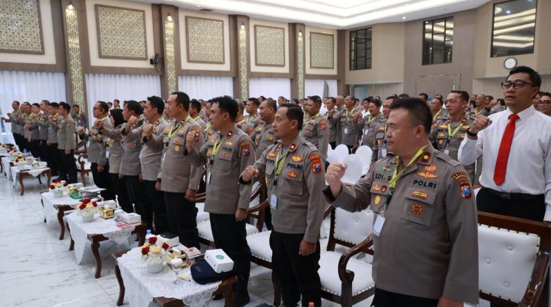Polda Jatim Perkuat Budaya Anti Korupsi Lewat Pelatihan Integritas dan Tata Nilai Polda Jatim Perkuat Budaya Anti Korupsi Lewat Pelatihan Integritas dan Tata Nilai