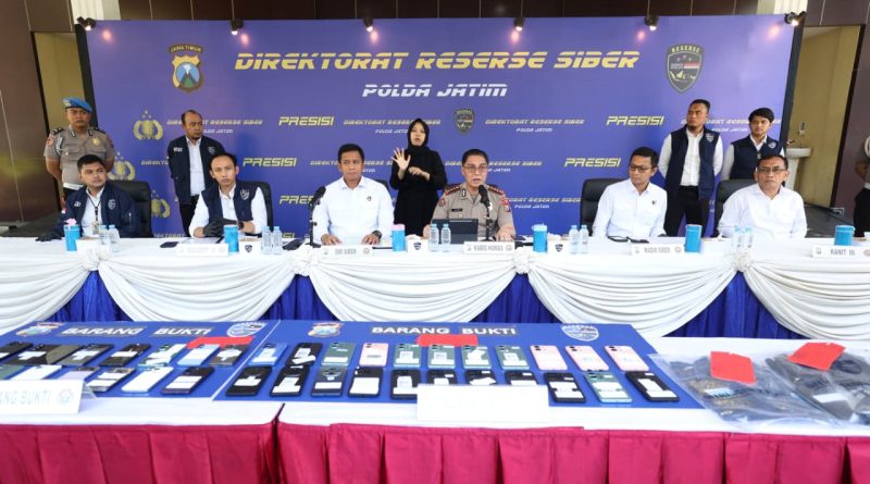 Polda Jatim Bongkar Sindikat Penipuan Online Modus Jual Beli Mobil, 11 Tersangka Diamankan