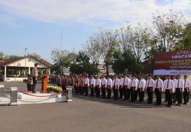 Kapolres Pasuruan Kota Berikan Reward Kepada 60 Personel Terbaik Atas Dedikasi Dan Prestasi Kinerja