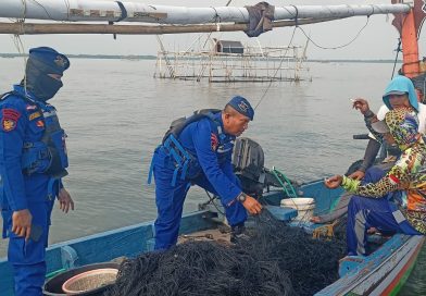 Satpolair Polres Pasuruan Kota Kembali Amankan Nelayan Pengguna Jaring Trawl di Perairan Pasuruan