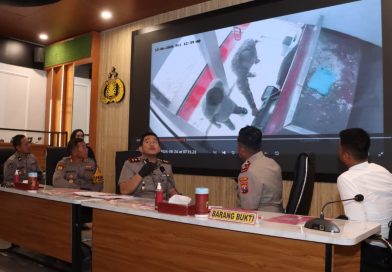 Polres Lamongan Ungkap Jaringan Ganjal ATM Lintas Daerah, 5 Tersangka Residivis Diamankan