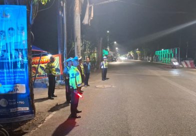 Patroli Malam Minggu Pleton Siaga Polres Pasuruan Kota Antisipasi Balap Liar dan Gangguan Kamtibmas Patroli Malam Minggu Pleton Siaga Polres Pasuruan Kota Antisipasi Balap Liar dan Gangguan Kamtibmas
