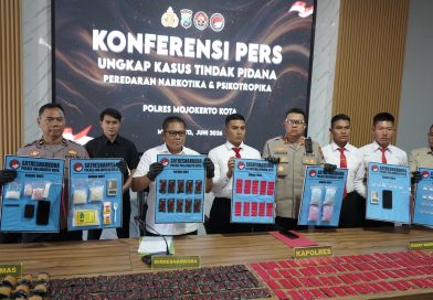 Polres Mojokerto Kota Ungkap Narkoba Temukan 330 Catride Vape Berisi Etomidate