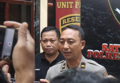 Polres Lumajang Amankan Dua Tersangka Pengedar Okerbaya, Sita Puluhan Ribu Butir Pil Logo Y