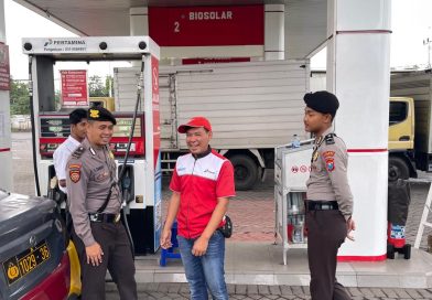 Antisipasi Kelangkaan BBM, Satsamapta Polres Pasuruan Kota Gelar Patroli di Sejumlah SPBU