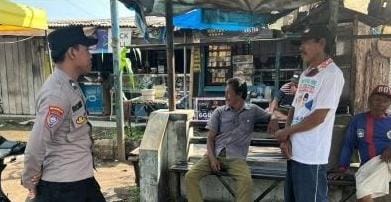 Sambang Warga, Bhabinkamtibmas Polsek Nguling Perkuat Kamtibmas dan Ajak Masyarakat Cegah Kriminalitas 3C