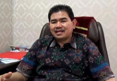 Pakar Hukum Tata Negara Nilai Penetapan Tersangka oleh Polri Tak Memerlukan Persetujuan Presiden Pakar Hukum Tata Negara Nilai Penetapan Tersangka oleh Polri Tak Memerlukan Persetujuan Presiden