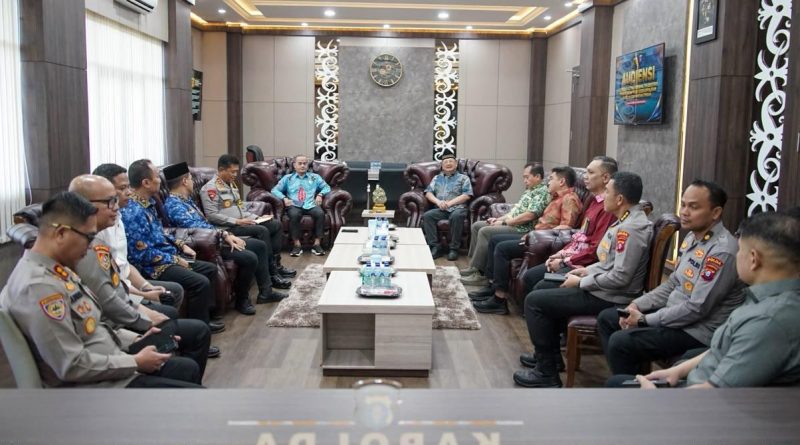 Universitas Palangka Raya Perkuat SDM Polri Lewat Pusat Studi Kepolisian